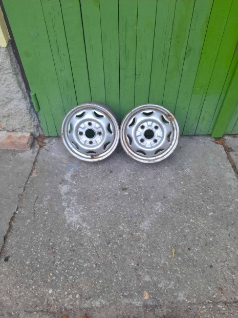 Suzuki felni lemezfelni eladó!