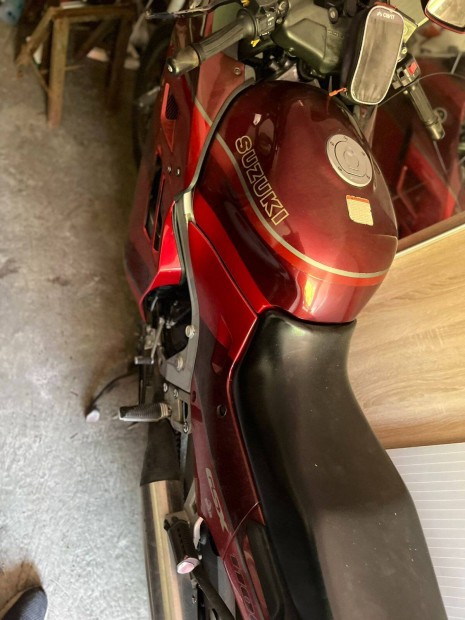 Suzuki gsx 1100.tura sport 1993as.mszakis.szemly autra cserlhet