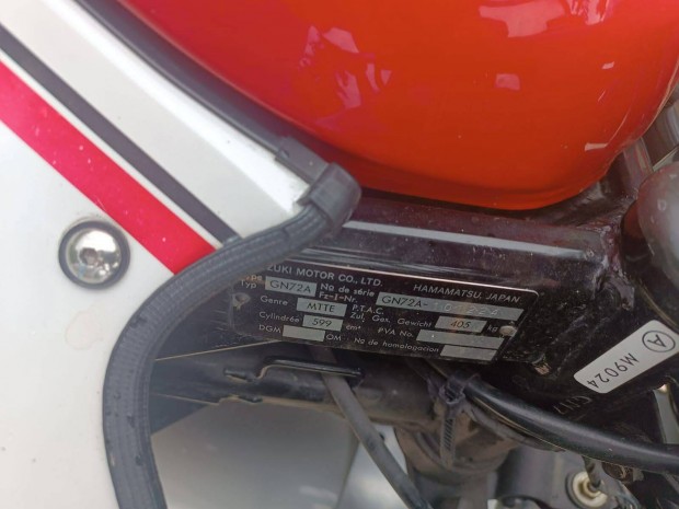 Suzuki gsx 600f ausztriából származik,sajnos okmányok nélkül