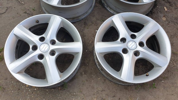 Suzuki gyri alufelni 16col , 5x114,3