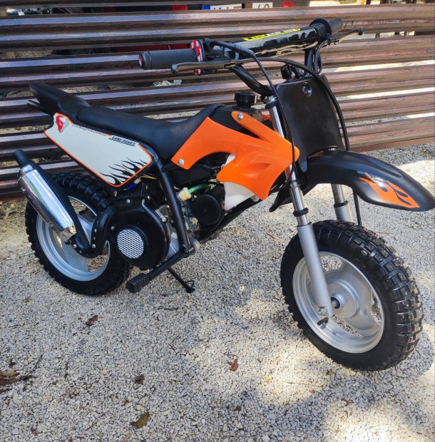 Suzuki gyerek cross motor elad 