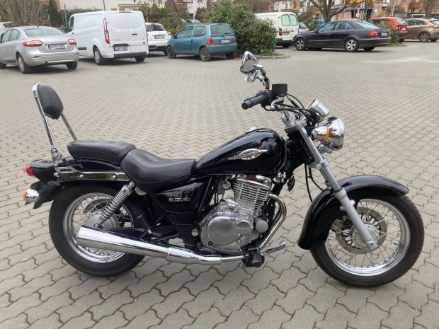 Suzuki gz250 marauder 