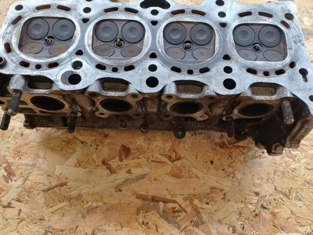Suzuki ignis II (2003-2007) 1.3 Benzines Hengerfej