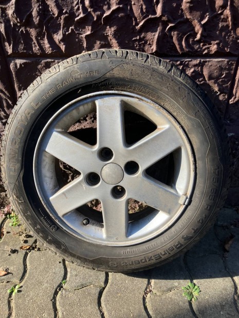 Suzuki ignis gyári alufelni nyári gumikkal (4db)
