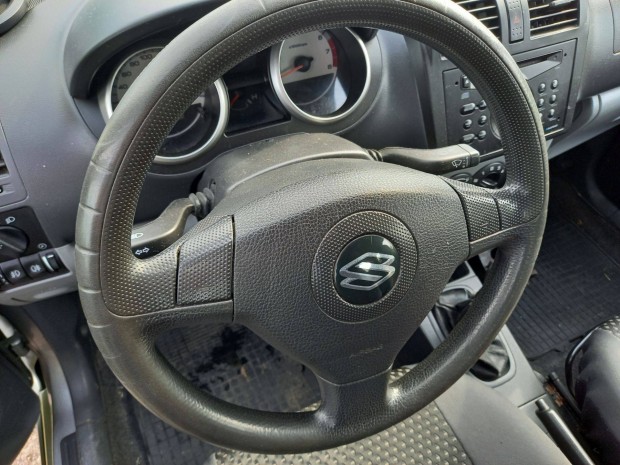 Suzuki ignis kormány+légzsák 06 20/932-13-62