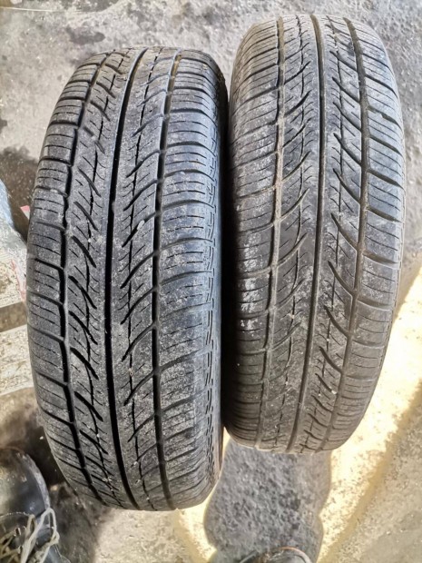 Suzuki injektor, kerekek, üléshuzat, vonóhorog, stb egyben jó áron