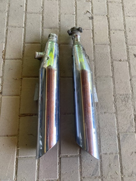 Suzuki kipufog dobok