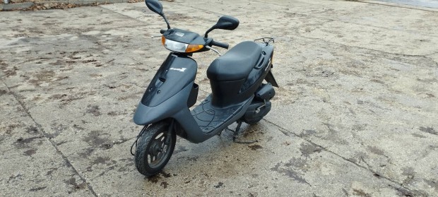 Suzuki lets II elad 