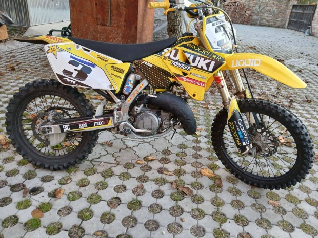 Suzuki rm 125