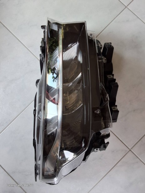Suzuki s cross jobb fnyszoro
