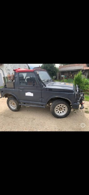 Suzuki samurai