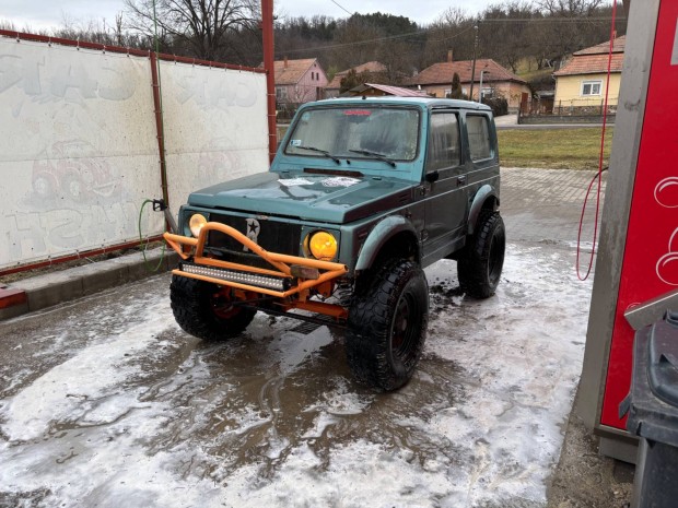 Suzuki samurai