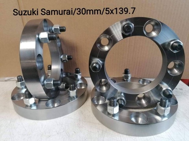 Suzuki samurai Nyomtvszelesit 5x139.7/30mm