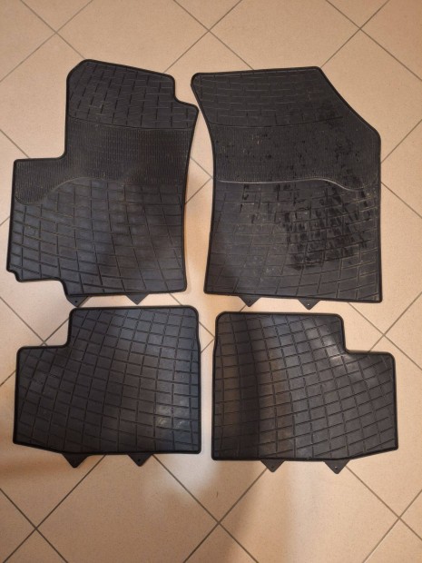 Suzuki splash, opel agila gumisznyeg elad