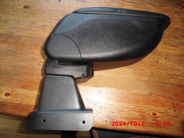 Suzuki splash közepsö kartamasz