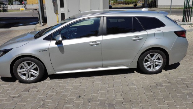 Suzuki swace hibrid