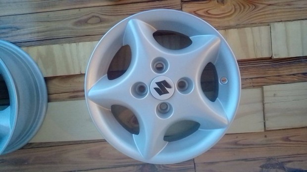 Suzuki swift 1 4x114,3 alufelni