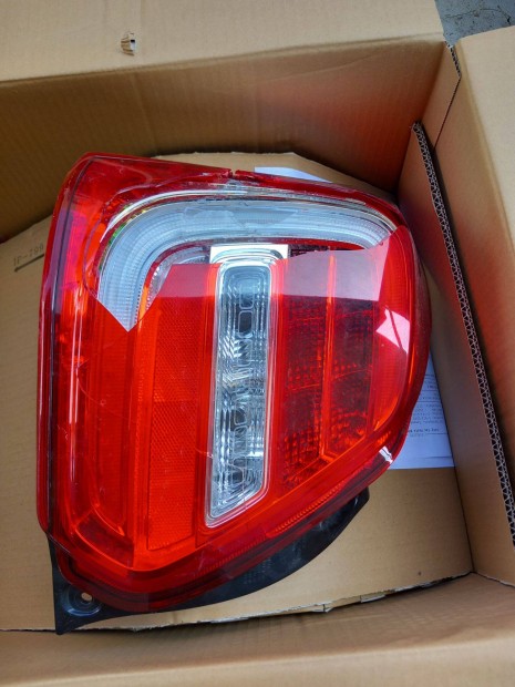 Suzuki swift 2021-es LED ltmpa - srlt (de mkdik)