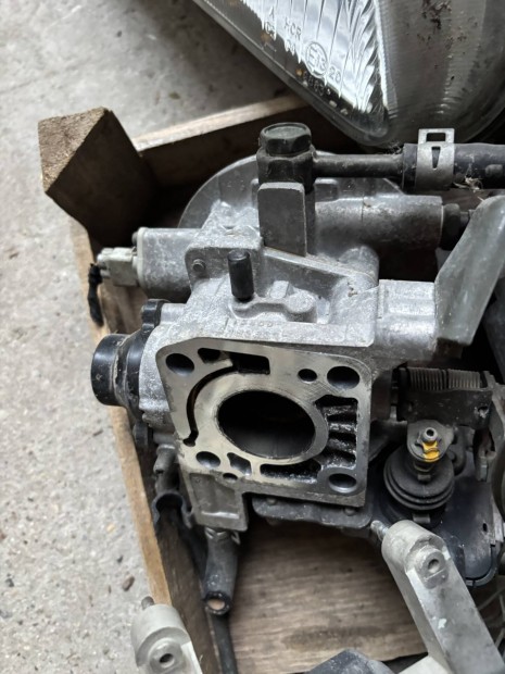 Suzuki swift II 96-03 injektor befecskendező