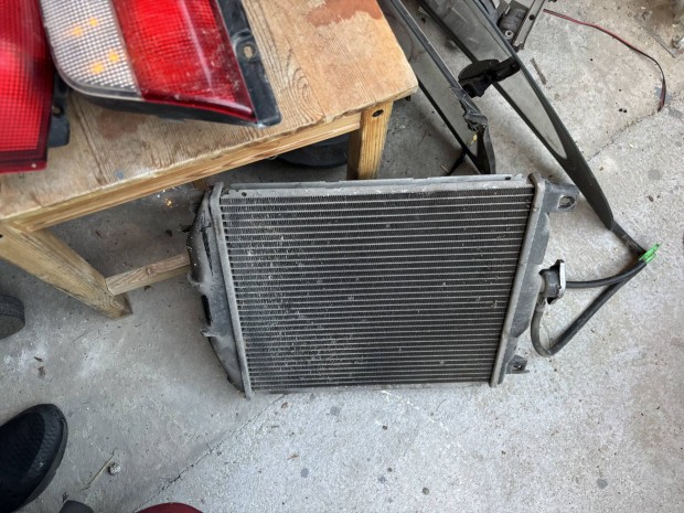 Suzuki swift II 96-03 vzht+ventilltor