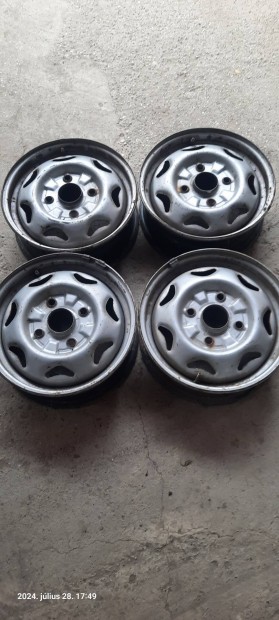 Suzuki swift aclfelni elad.