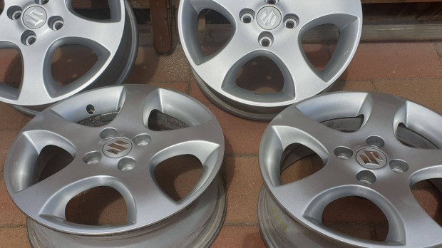 Suzuki swift gyri alufelni 15" col