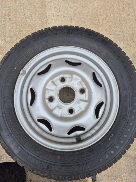 Suzuki swift lemezfelni