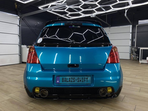 Suzuki swift sport monster toldat 