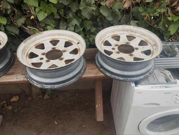 Suzuki szamuráj felnik eladó zuk nysa barkas uaz gaz