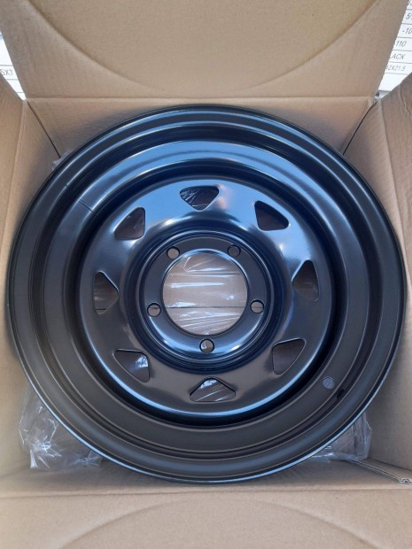 Suzuki terepjáró keréktárcsa cb110 5x139,7 15x7 ET-25