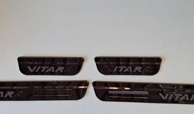 Suzuki vitara küszöbvédő szett