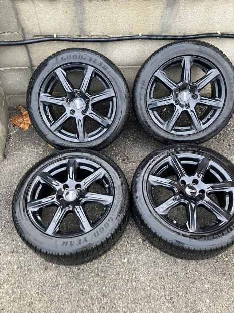 Suzuki vitara sx4 scross 17 col 5x114,3 szenzoros alufelni