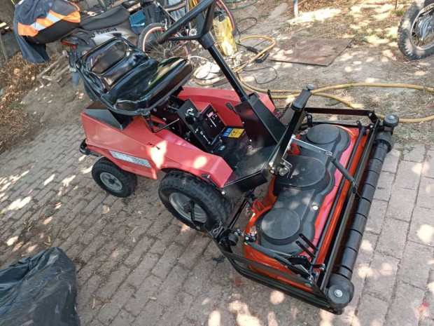 Svd gyrtmny fnyrtraktor:
