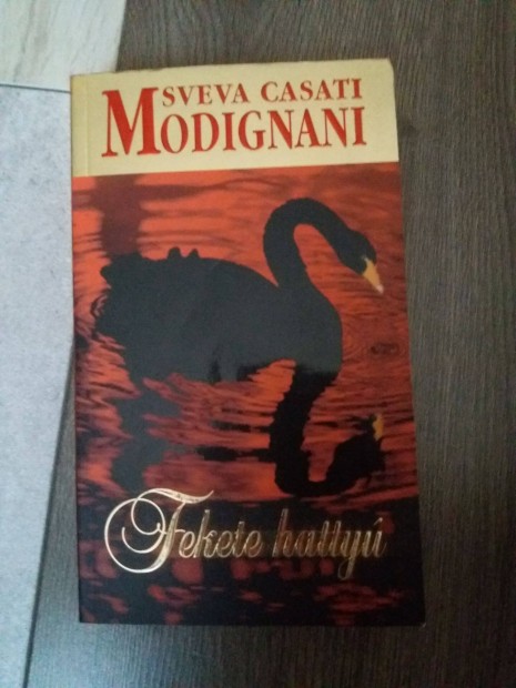 Sveva Casati Modignani: Fekete hatty