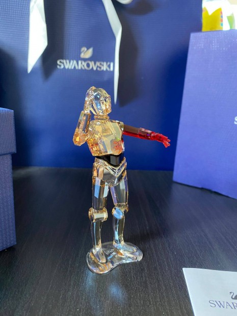 Swarovski C-3PO piros kezű Star Wars