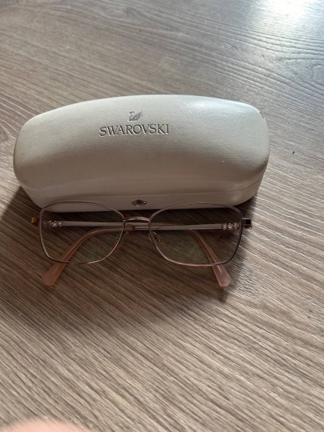 Swarovski szemveg