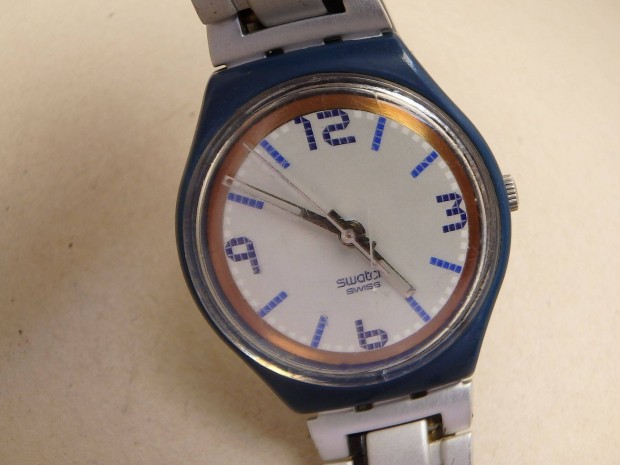 Swatch Ni Karra Quartz Szerkezettel Modern Divatos Eredeti