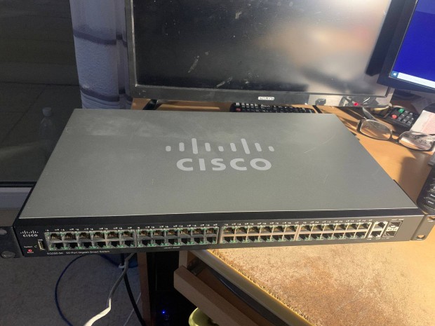 Switch Cisco SG250-50 50-Port Gigabit Smart Switch