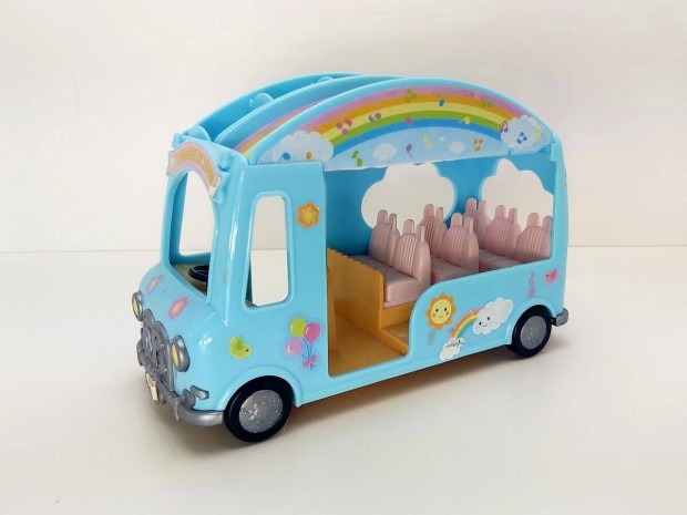 Sylvanian Families szivrvny busz