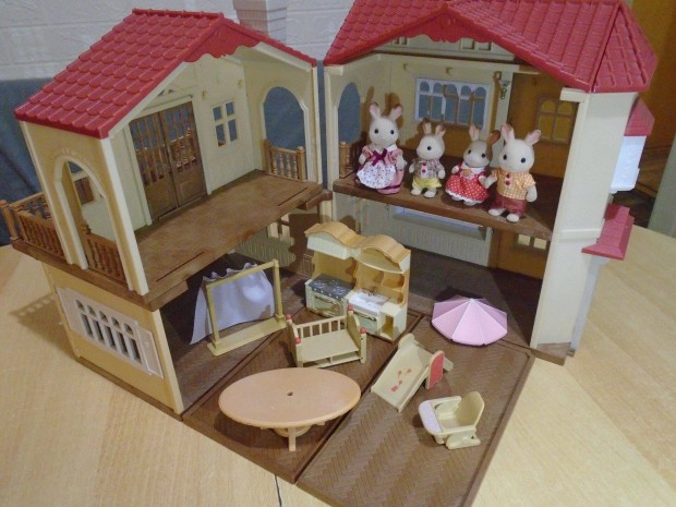 Sylvanian hzik kiegsztkkel