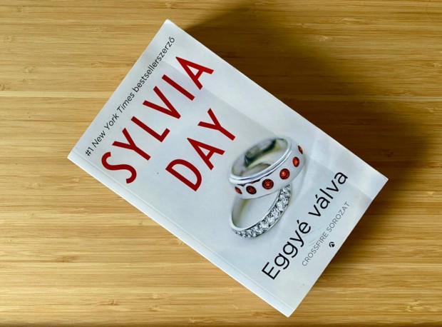 Sylvia Day: Eggy vlva (Crossfire 5.)