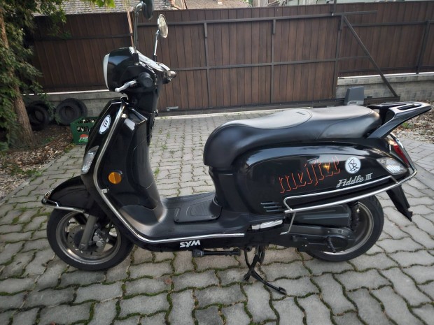 Sym Fidlle III 4T Robog 
