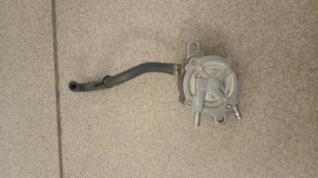 Sym Jet Euro-X benzinszivatty�