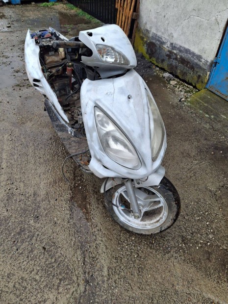 Sym Jet X Euro bontott alkatr�szek