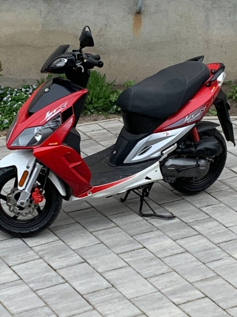 Sym Jetx sport 50 robogó keresi új gazdáját!