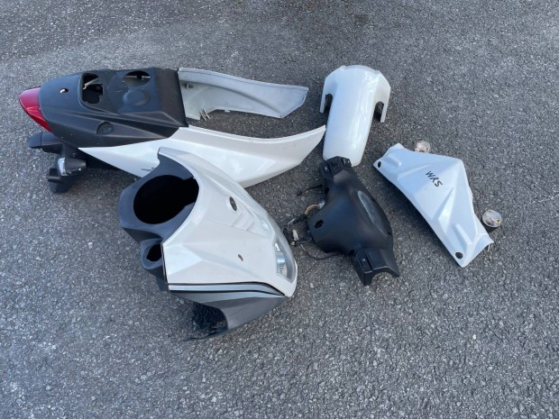 Sym Symply Idomok Lmpk Fix 40eFt egyben