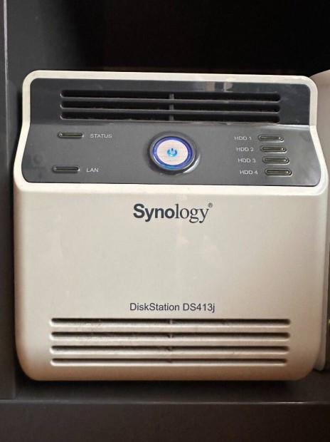 Synology DS413J + 4 db 3TB WD HDD