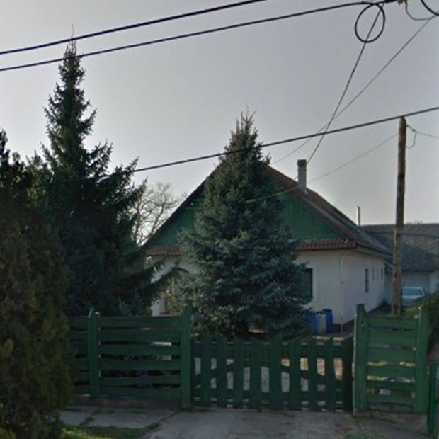 Szabadbatty�nban 210nm-es cs.h�z