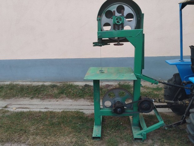 Szalagfrsz kistraktor traktor