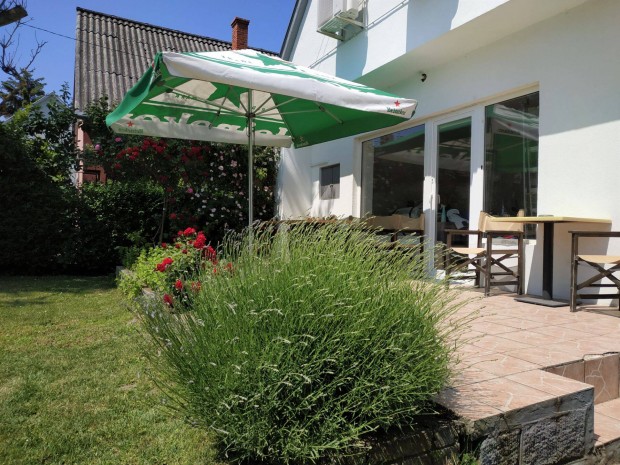 Szlls Apartman Balatonlelle